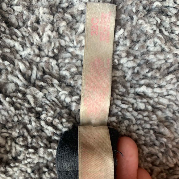 Victoria’s Secret Pink Date Bra - Picture 6 of 6